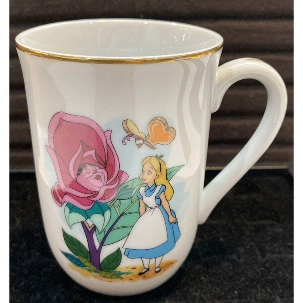 Disney Collection Classic Mug Gold Rim with Alice from Alice in Wonderland
